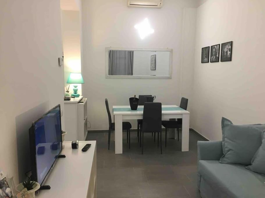 Beautiful Apartment Next To Piazza Di Spagna Roma Exterior foto