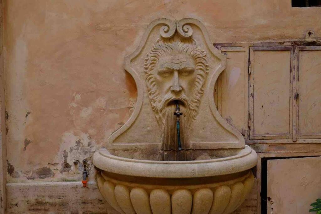 Beautiful Apartment Next To Piazza Di Spagna Roma Exterior foto