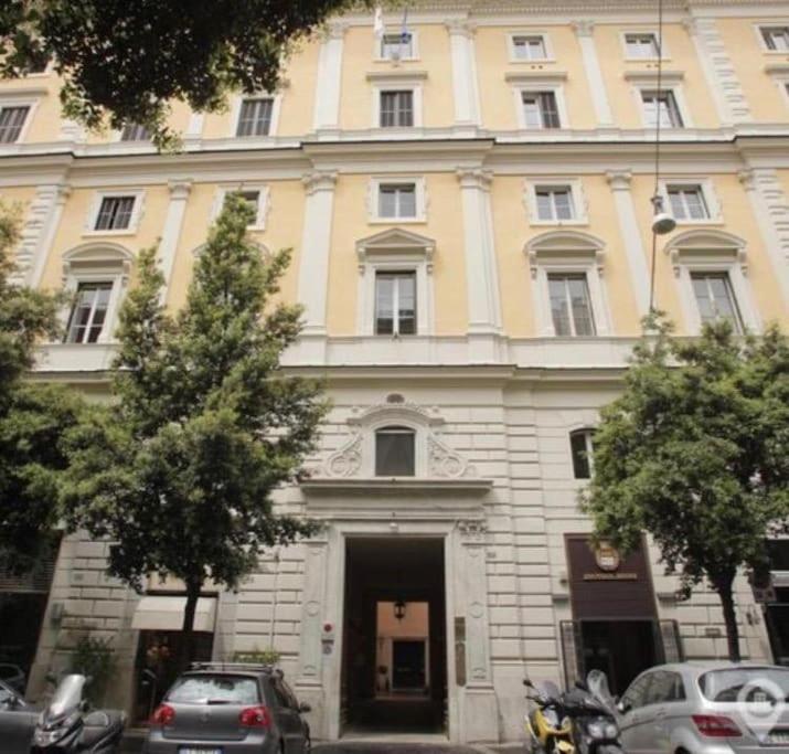 Beautiful Apartment Next To Piazza Di Spagna Roma Exterior foto